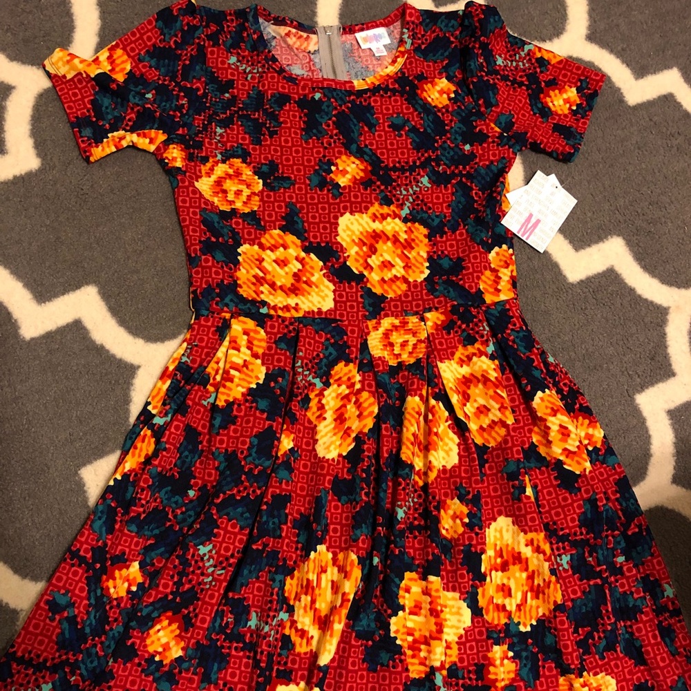 Floral Amelia